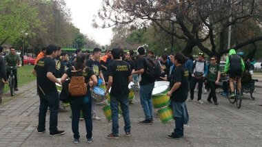 Coordinación Nacional de Jóvenes difunde reforma educacional con gran batucada